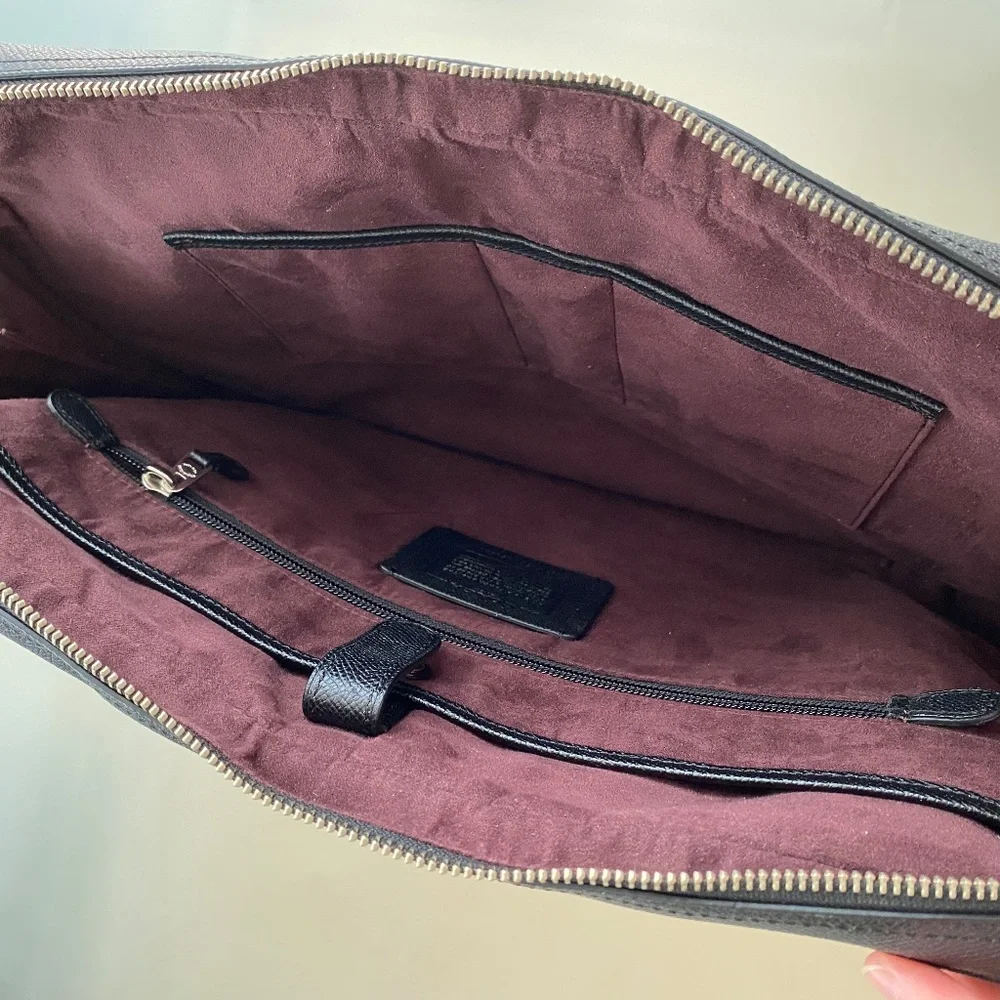 COACH - Black Saffiano Leather Metropolitan Slim Messenger Bag Briefcase GENUINE